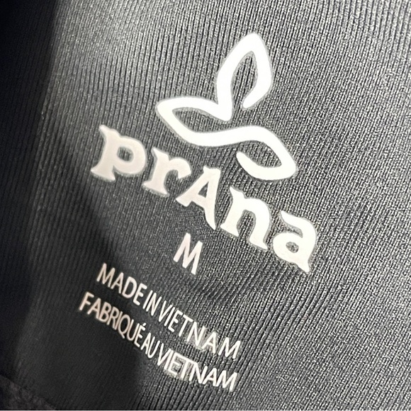 PrAna Cantine Athletic Dress Granite Bonita Size Medium Built in Bra - Picture 4 of 7